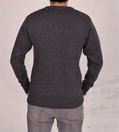 Men's Heavyweight Argyle Knitted Sweater Classic V-Neck Warm Pullover Jumper with Thick Diamond Design Smart Winter Wear