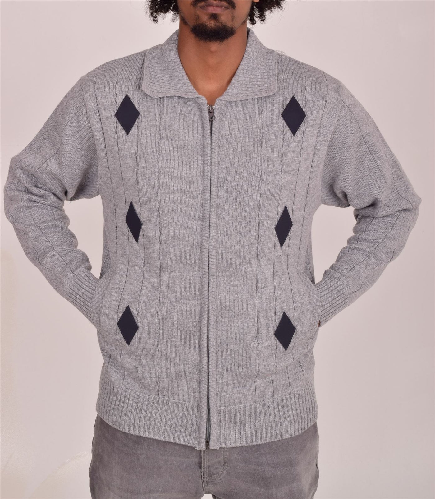 Men's Classic Thick Knitted Cardigan  Full Zip Front Closure Jumper with Pockets and Collared Design  Winter Knitwear