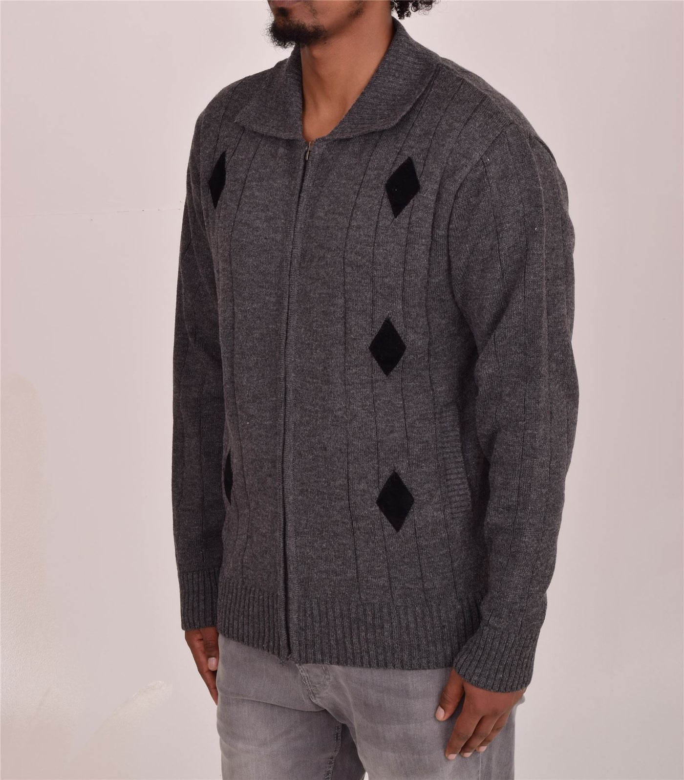Men's Classic Thick Knitted Cardigan  Full Zip Front Closure Jumper with Pockets and Collared Design  Winter Knitwear