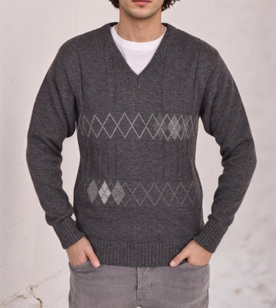 Men's Heavyweight Argyle Knitted Sweater Classic V-Neck Warm Pullover Jumper with Thick Diamond Design Smart Winter Wear